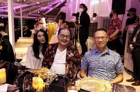 华裔赌业大亨刘锦坤：从纺织业到彩票帝国的传奇人生